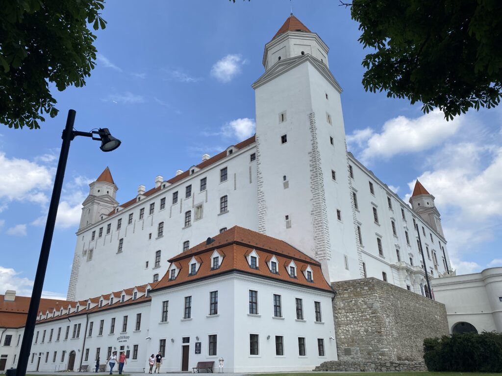 布拉提斯拉瓦城堡